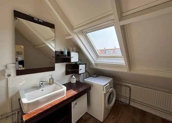 Wilma's House * אגמונד אן זי